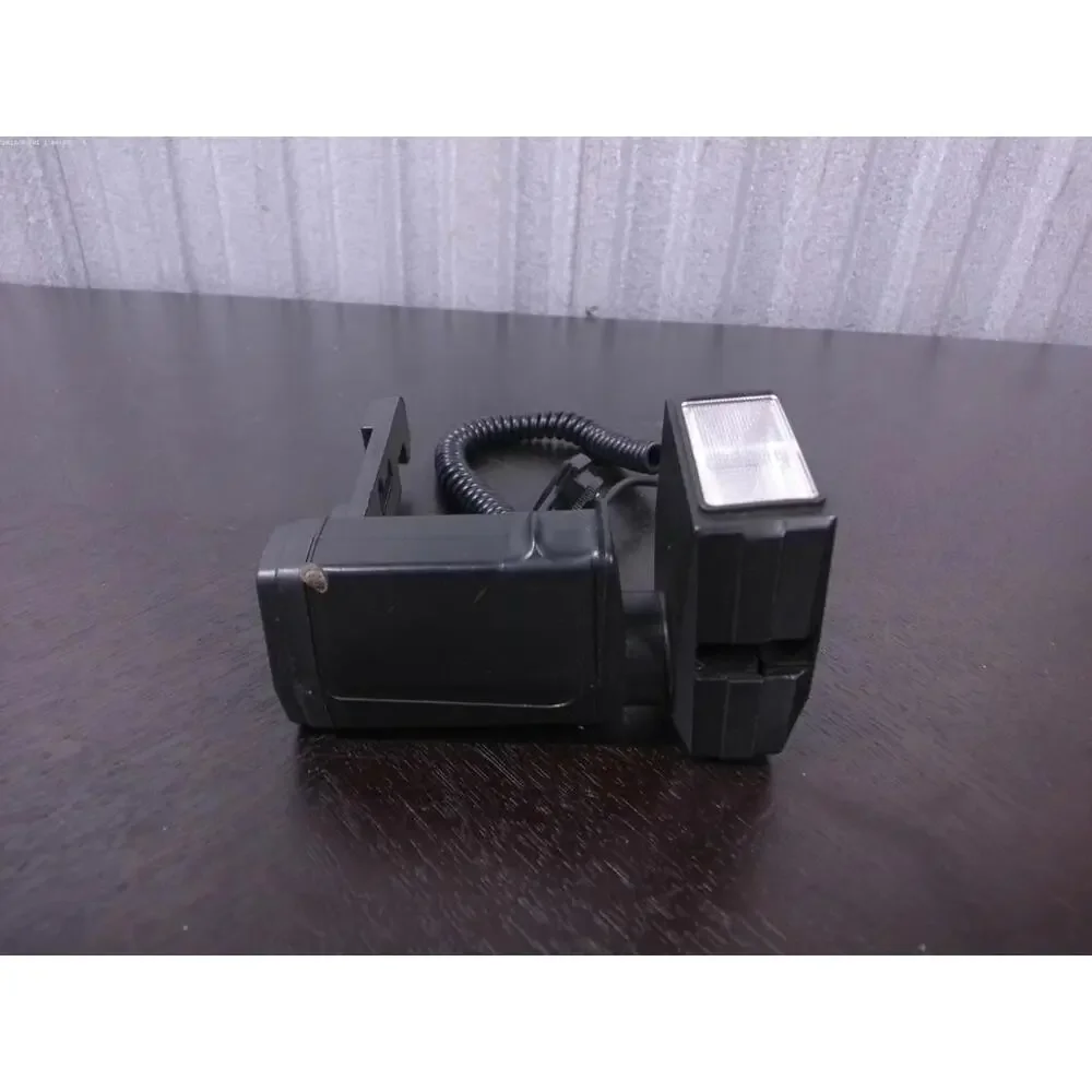 Vintage Camera Flash Unit with Bracket and Sync Cable – External Hot Shoe Mount